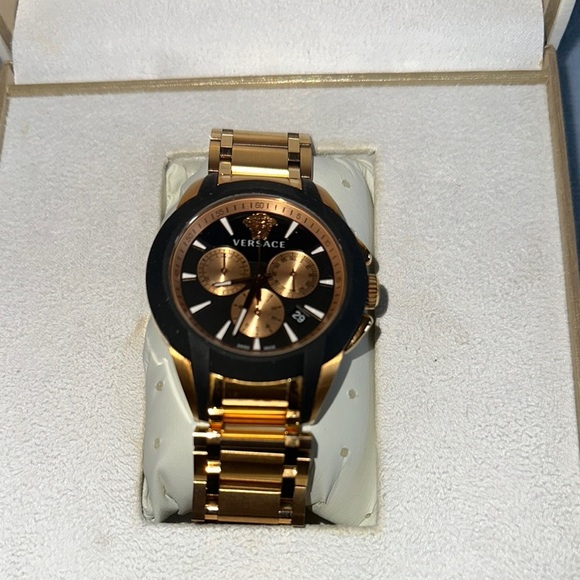 Versace Men's Gold and Black Watch - Picture 3 of 8